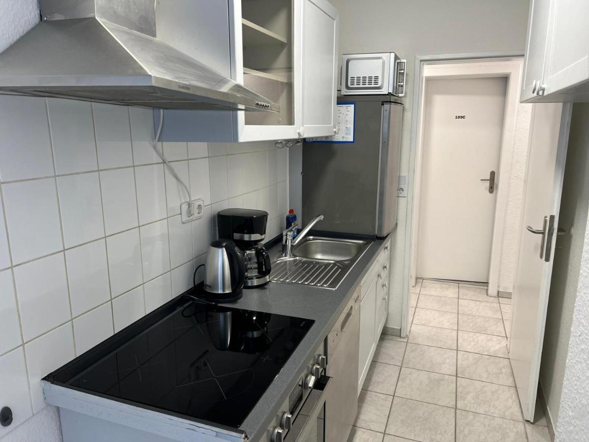 Schoenes Einfaches Zimmer In Oldenburg 109 Apartment Bagian luar foto