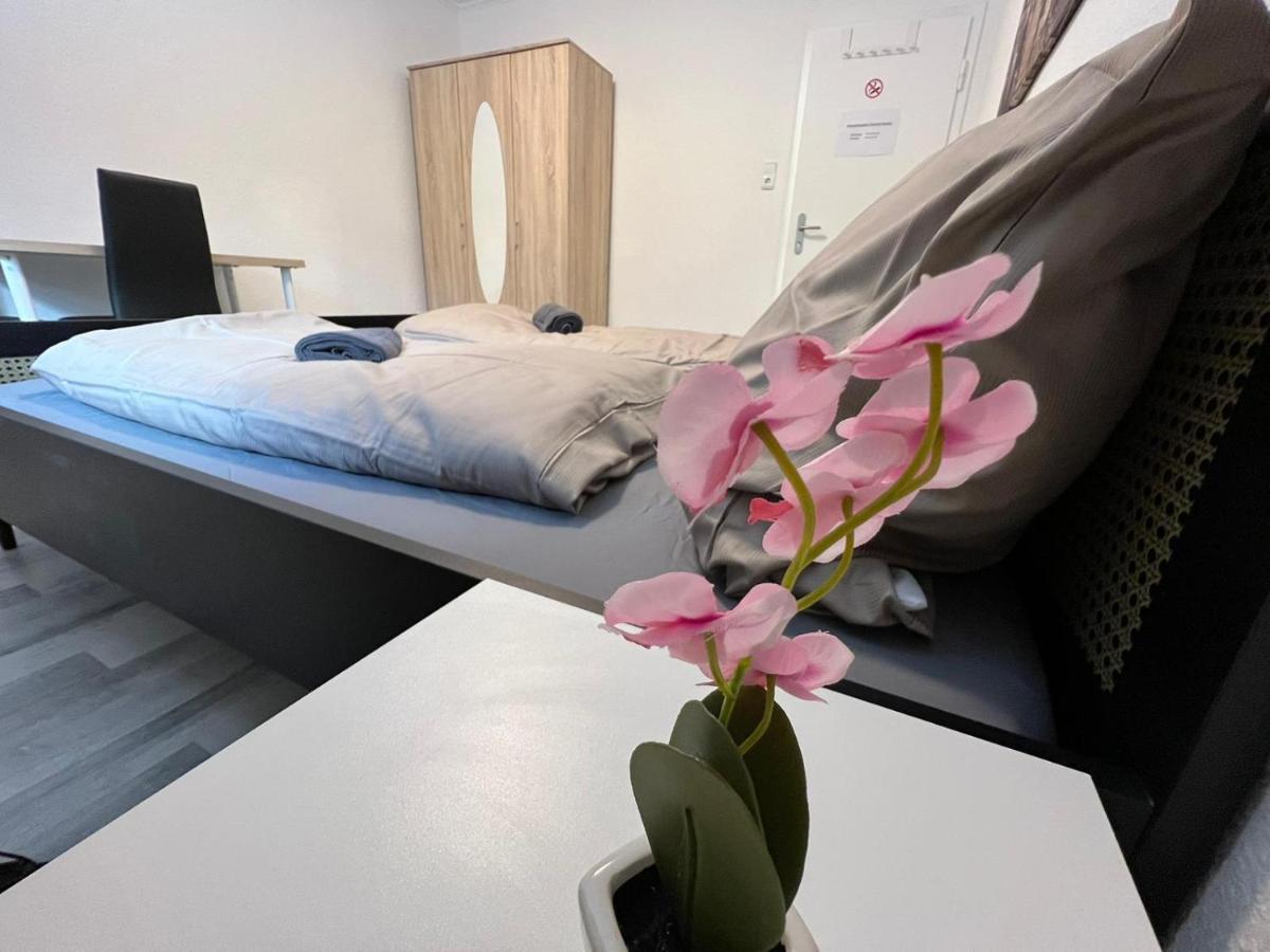 Schoenes Einfaches Zimmer In Oldenburg 109 Apartment Bagian luar foto